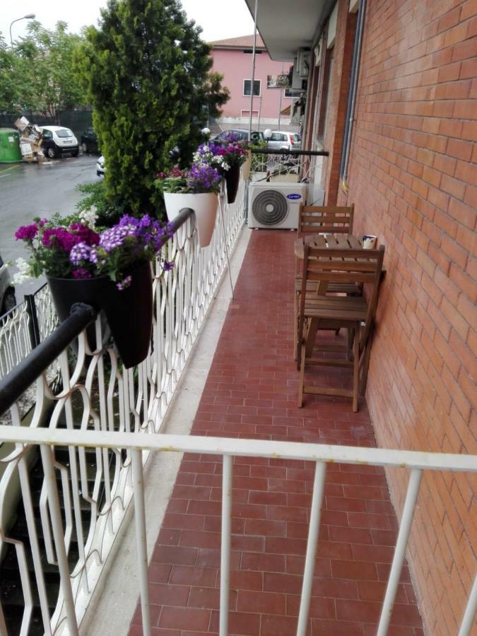 Interno 1 Ciampino Roma Luxury Apartment Con Balcone Extérieur photo